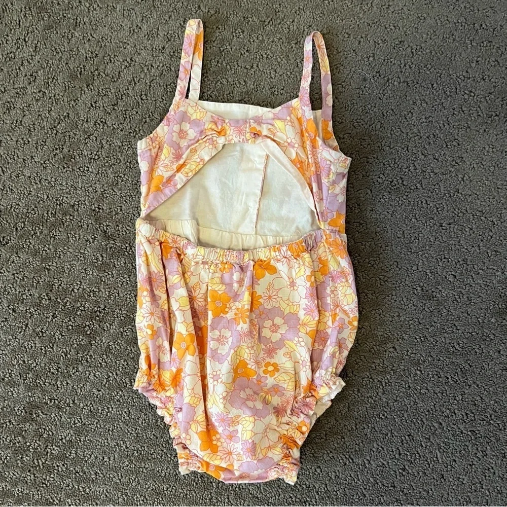GAP Baby Floral Romper in Pink and Cream